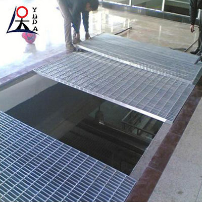 Building Materials Low Price Galvanized Floor Steel Grating Plate