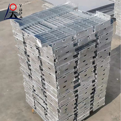 Rejilla de acero para calles galvanizadas Rejilla de suelo de acero de trabajo pesado 1m x 6m Barra de rodamiento de metal