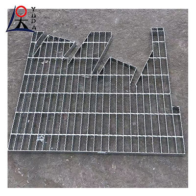 Twisted Cross Bar Hot Dip Galvanized Steel Grating ASTM A36  A1011 A569