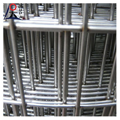 2x2 Galvanized Welded Wire Mesh Fence Roll With Fine Wire Diameter 4.0mm