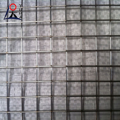 Galvanized / PVC Coated / Stainless Steel Welded Wire Mesh Fence