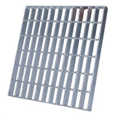 30*5mm Steel Grid Plate Drainage Covers Anti Slip Serrated Steel Walkway Grating
